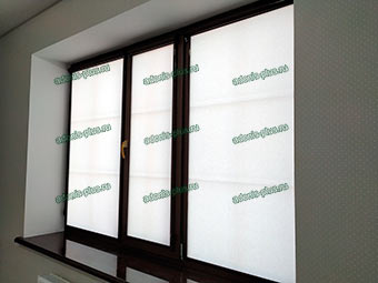 Кассетные рулонные шторы UNI 2 в детскую комнату. Ткань ПЕРЛ Ульяновск